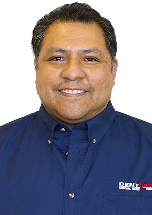 Dr. Dammer Armando Salazar, DDS